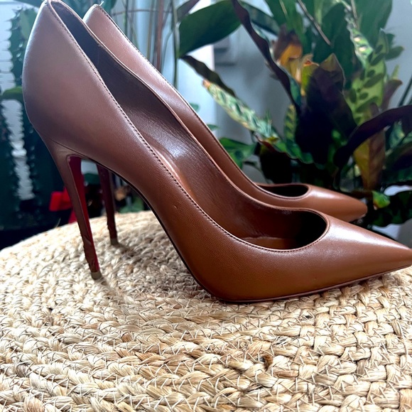 CHRISTIAN LOUBOUTIN
Kate 100 leather pumps - Picture 4 of 13